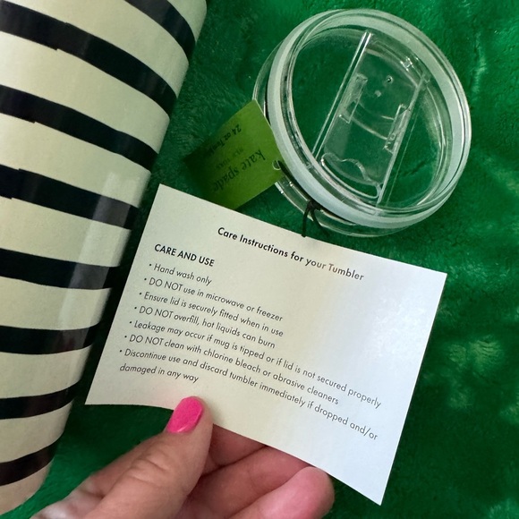 ♠️KATE SPADE ♠️ striped with classic logo in design! Zoom in for all more!!! - Picture 4 of 10